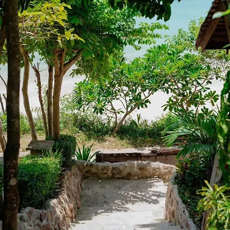 Phi Phi Phu Chalet Resort-3