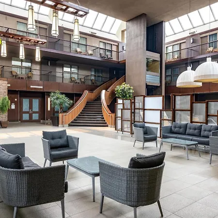 Delta Hotels By Marriott Calgary South-2