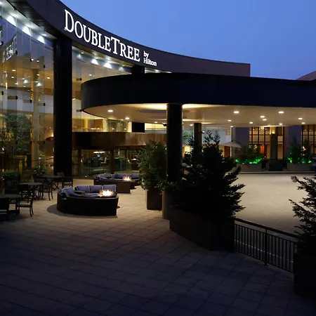 Doubletree By Hilton Washington Dulles Airport-3