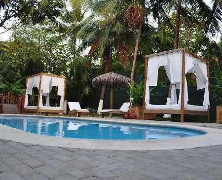 Copacabana Hotel And Suites (Adults Only)-3
