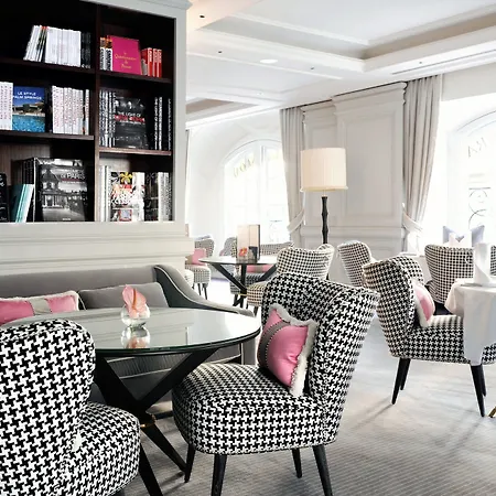 Hotel De Vendome-2