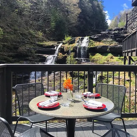 Ledges Hotel-2