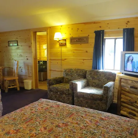Econo Lodge Bayview-2
