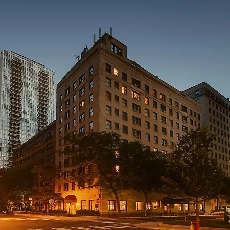 Dewitt Hotel And Suites-2