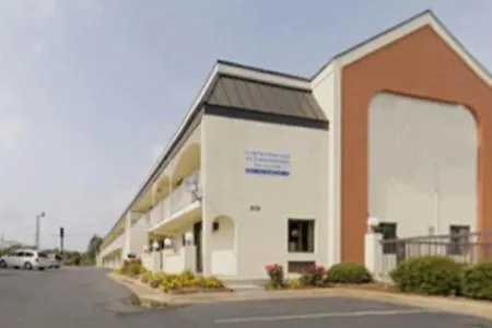 Budget Inn Charlotte-2