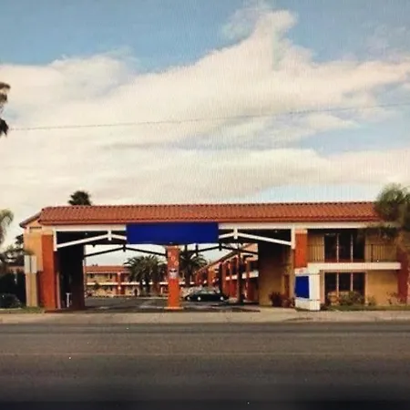 Days Inn-2