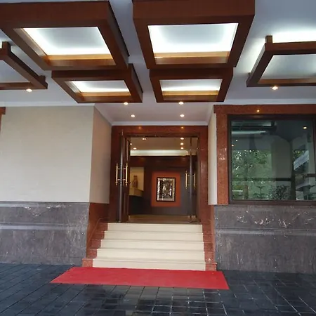Hotel Madhuban Highlands-3