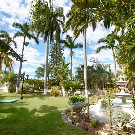 Seagarden Beach Resort-2