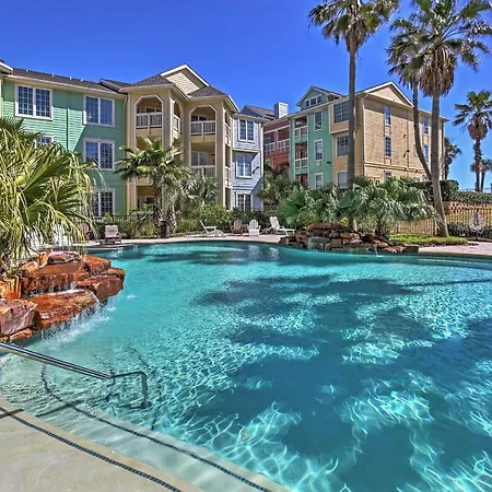 Steps To Beach & Pool! Colorful Galveston Retreat-3