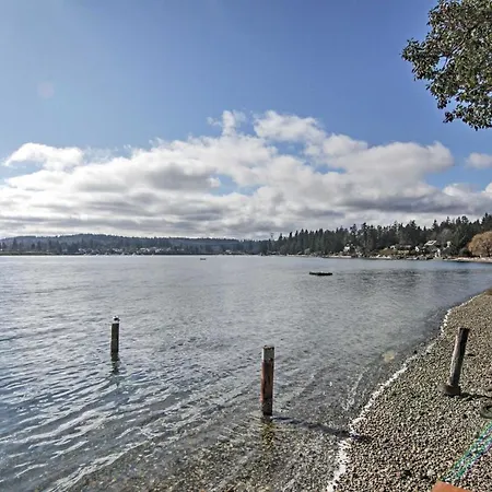Gorgeous Poulsbo Waterfront Home On Liberty Bay!-3