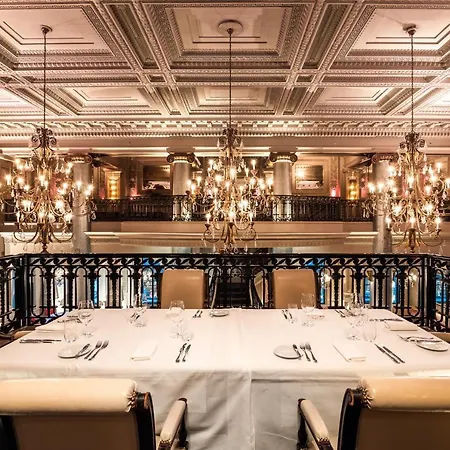 Hotel Le St. James Montreal-2