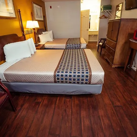 Branson King Resort & Suites-2