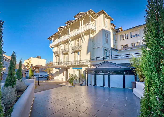 Lourdes 5 Star Hotels