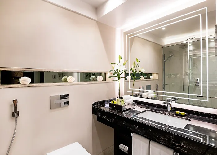 Intercontinental Muscat By Ihg Hotel 5 star