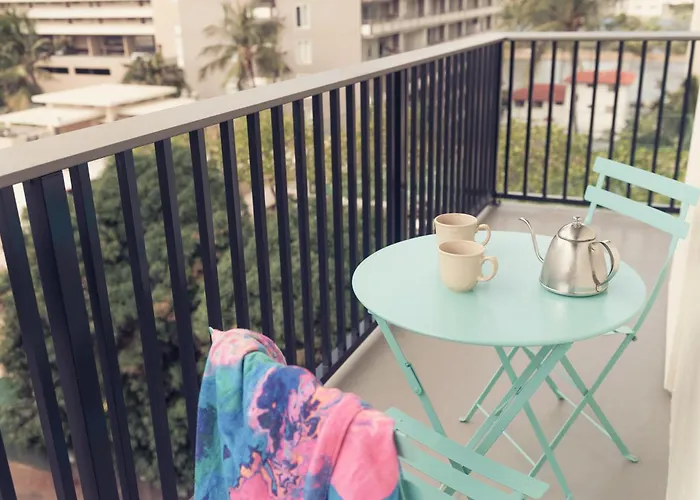The Surfjack Hotel & Swim Club - No Amenity Fee Honolulu