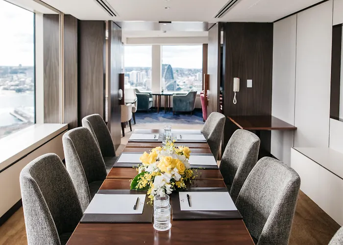 Shangri-La Sydney 5 star
