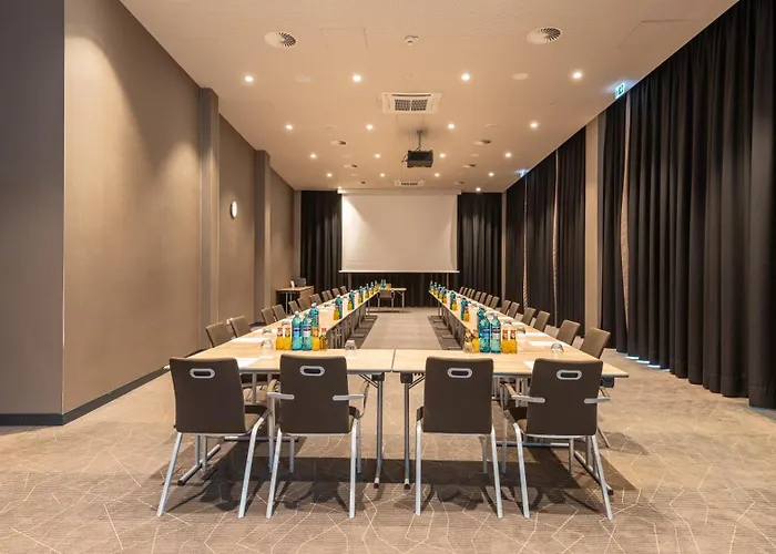 Holiday Inn Frankfurt Airport By Ihg Frankfurt am Main