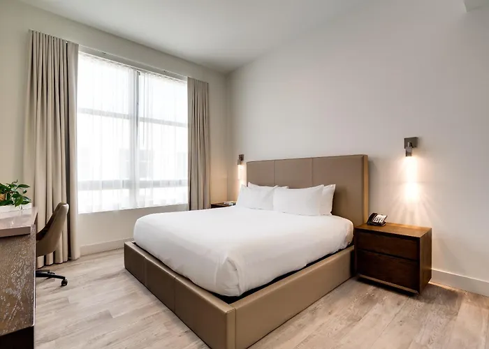 Costa Hollywood Beach Resort - An All Suite Hotel