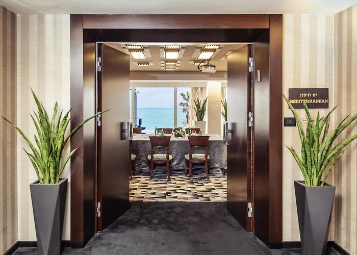 Dan Tel Aviv Hotel 5 star