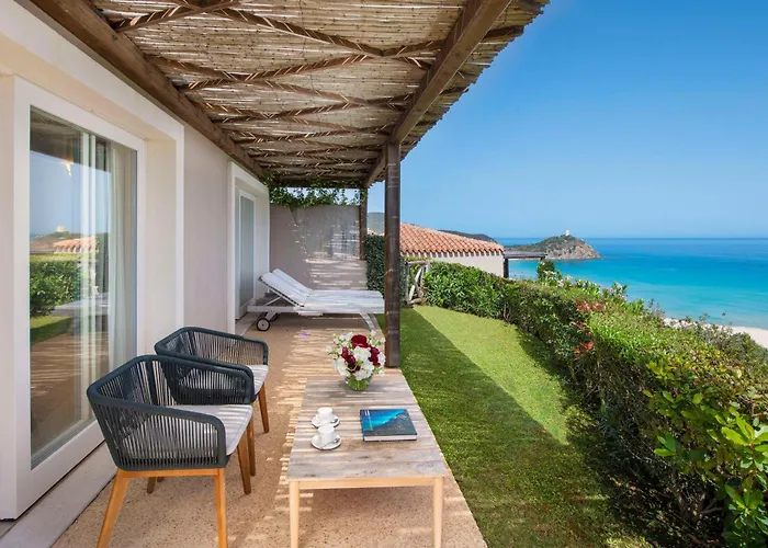 Chia 5 Star Hotels