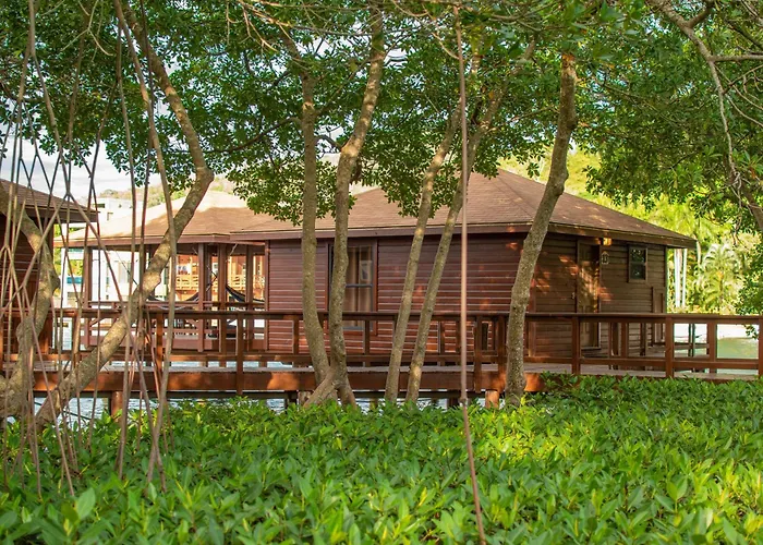 Utila All Inclusive Resorts