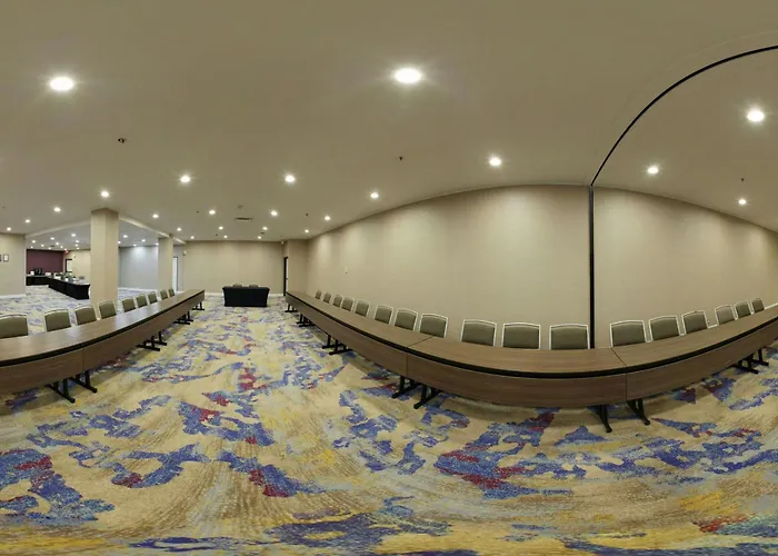 The Westin Toronto Airport Hotel