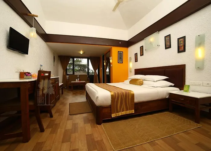 Luxury Hotels in Munnar