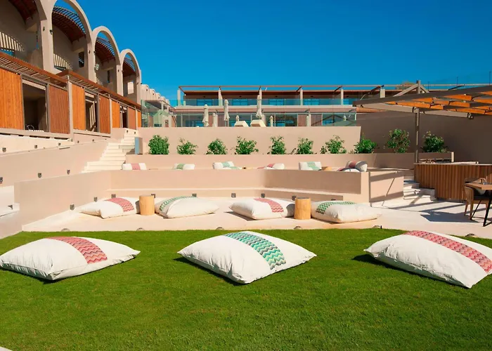 Kato Daratso 5 Star Hotels