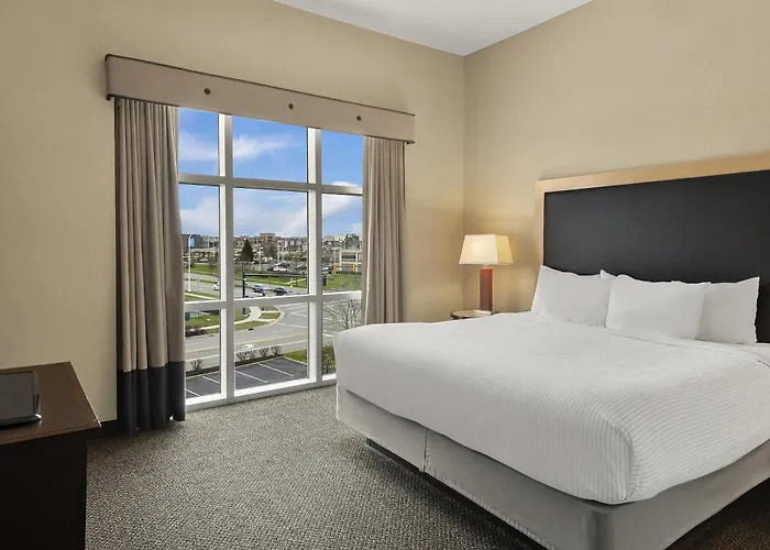 Cambria Hotel Columbus - Polaris