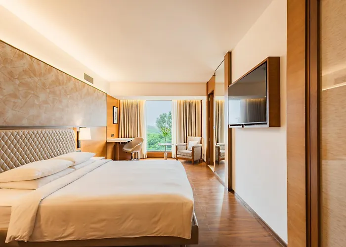 Luxury Hotels in Pune