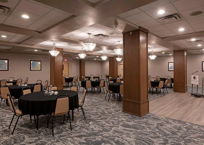 Doubletree By Hilton - Kamloops Hotel
