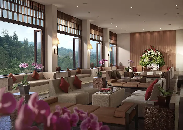 Padma Hotel Bandung 5 star