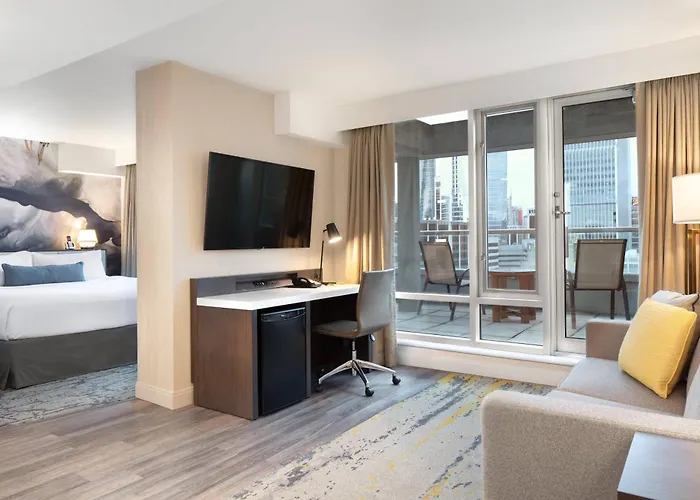 Delta Hotels By Marriott Vancouver Downtown Suites - Downtown Vancouver