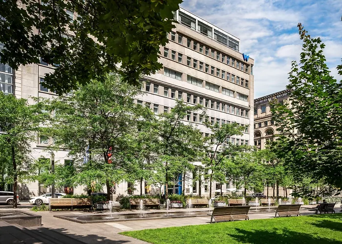 W Montreal Hotel