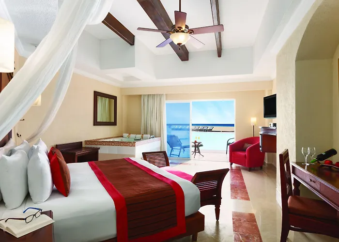 Hyatt Vivid Playa Del Carmen All-Inclusive Adult Only Resort 5 star