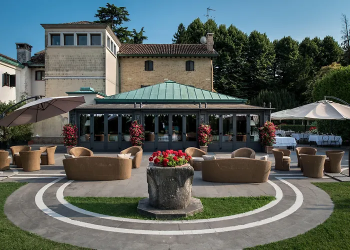 Mira 5 Star Hotels