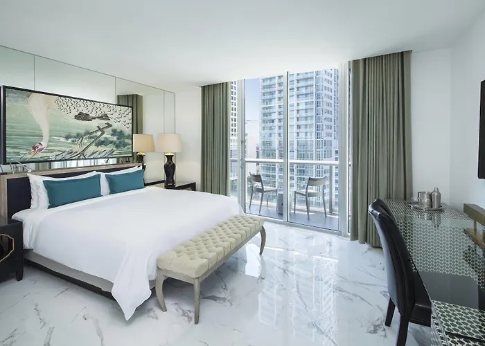 W Miami Hotel