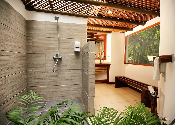 Villa Maya Flores