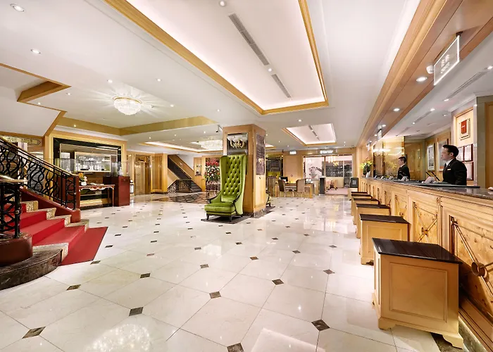 Cosmos Hotel Taipei