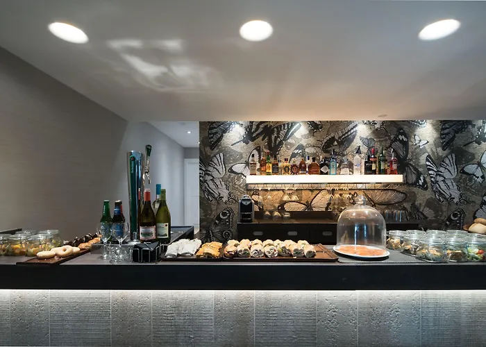 Catalonia Magdalenes Hotel Barcelona