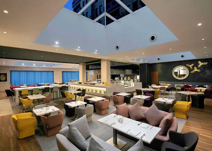 Hyatt Place Dubai Wasl District