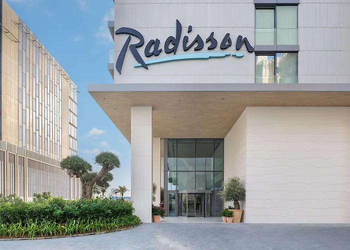 Radisson Beach Resort Palm Jumeirah Dubai