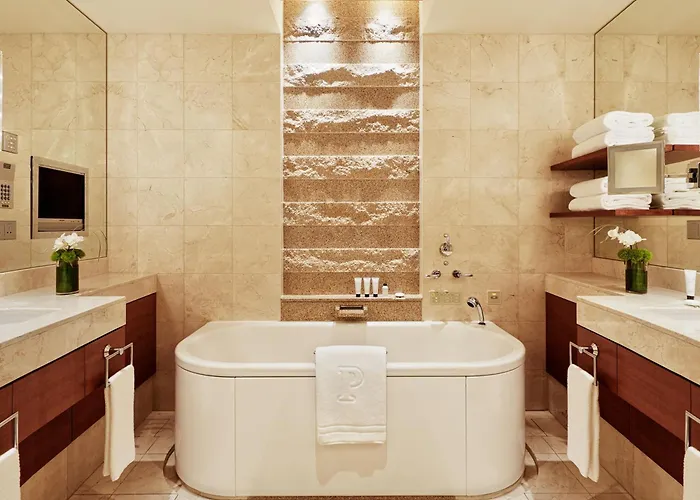 The Peninsula Tokyo Hotel