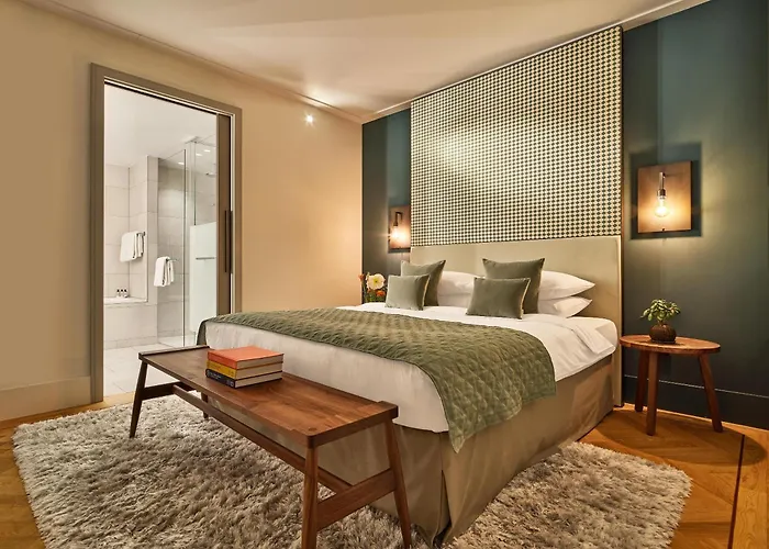 Hyatt Regency Amsterdam Hotel 5 star