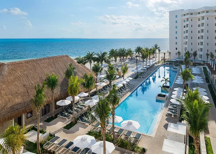 Hotel Casa Maya Cancun