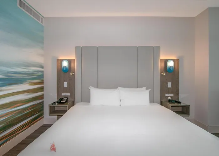 Coast Coal Harbour Vancouver Hotel By Apa