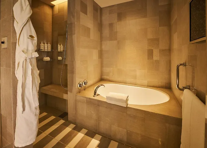 Mandarin Oriental, Tokyo Hotel