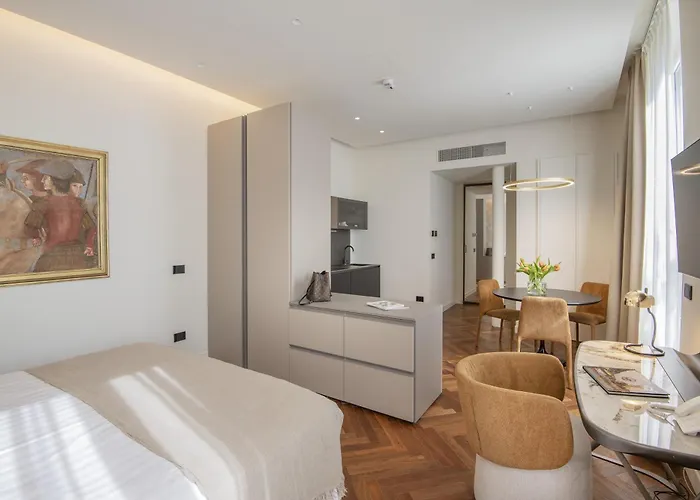 Hotel Pierre Milano 5 star