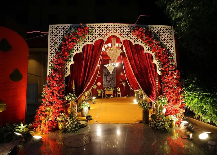 Indore 5 Star Hotels