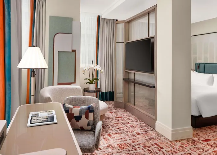 Sofitel Montreal Golden Mile Hotel 5 star